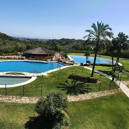 Feels-like-holiday-pure Estepona