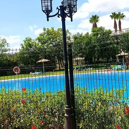 Feels-like-holiday-pure Daire Estepona